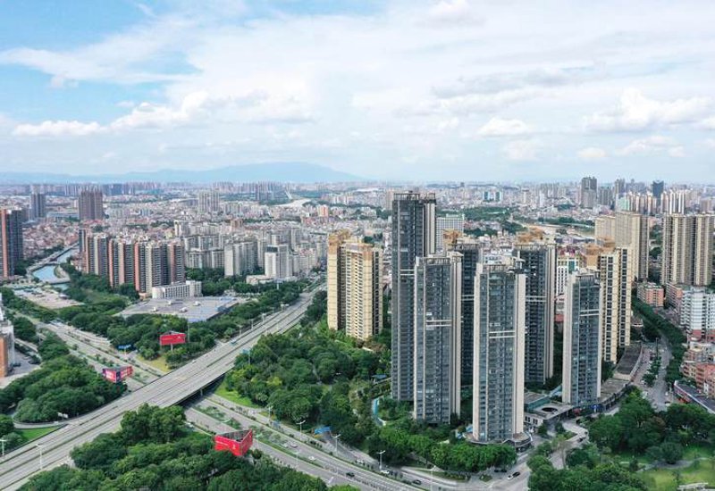 房地产开发行业：新形势下的机遇与挑战
